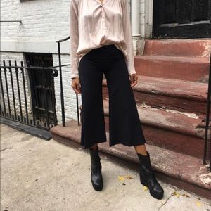 Smythe Cropped Flare Pant